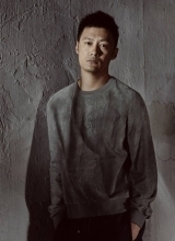 余文乐硬朗写真风度男人十年特刊