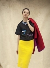 董璇时尚写真曝光黑色长发更具女人味