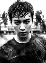 陈晓校园写真曝光挥汗如雨洋溢青春年华