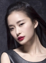 杨媛之冷艳写真曝光获封翻版倪妮