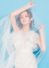 赵丽颖曝甜美婚纱写真网友惊呼最美新娘