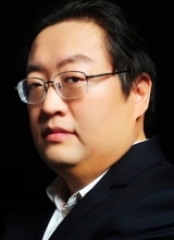 全民电影曝光束焕宣传写真展现编剧魅力