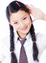 歌手唐古校服写真回归校园美少女