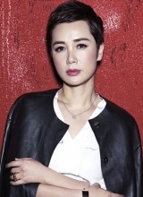 蒋雯丽优雅写真复古魅惑展成熟女人味