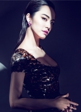 姚晨性感魅惑字儿真爆乳低胸装展曼妙曲线