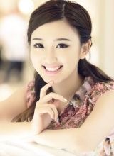 毛晓彤甜美写真笑容灿烂婉约可人