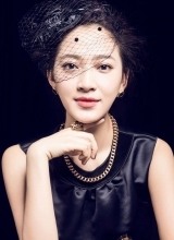 秦子越复古写真黑纱遮面显华贵气质