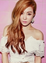 少女时代Tiffany最新写真性感不失可爱