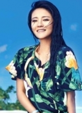 安以轩异国风情写真自由随性彰显韵味