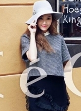 韩星Jessica最新写真凌乱长发慵懒身姿