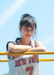 樱花女神黄灿灿安静唯美气质写真