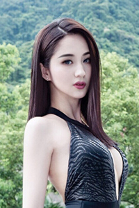 蓝燕清凉杂志大片妩媚大秀性感曲线