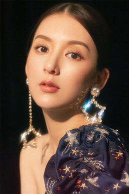 天王嫂方媛最新精修美照