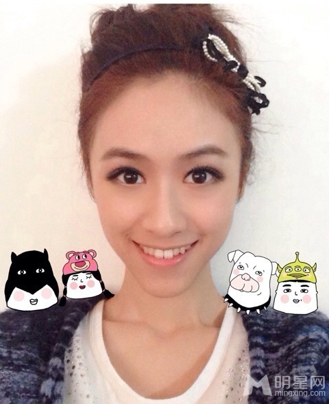 吴宗宪女儿海量私照妩媚动人女主播_图-7