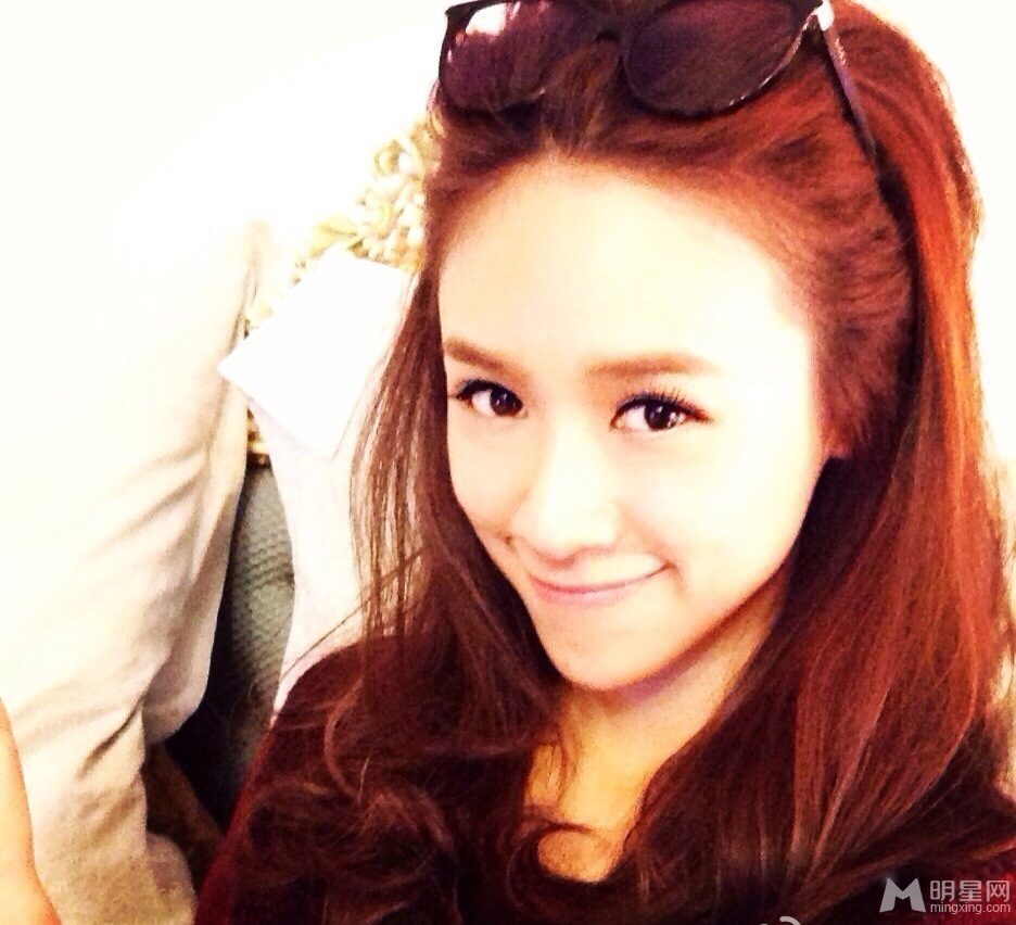 吴宗宪女儿海量私照妩媚动人女主播_图-11