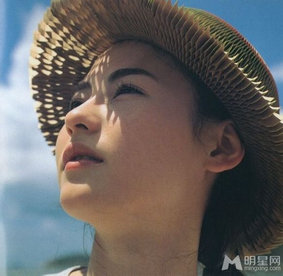 张柏芝早年任何天气写真清纯动人美翻天_图-9