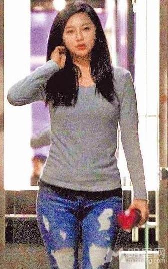 陶喆未婚妻私照曝光清纯可人秀酥胸_图-4