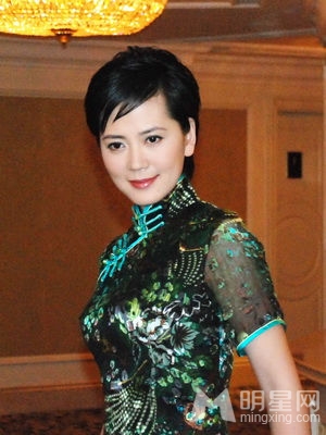 央视美女主播沈冰旧照疑似周老虎大情人_图-6