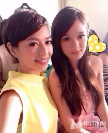 陈乔恩微博祝福夏雨乔姐妹情深晒祝福_图-1