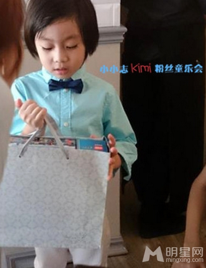 Kimi五岁生日会曝光帅爸靓妈获赞_图-5