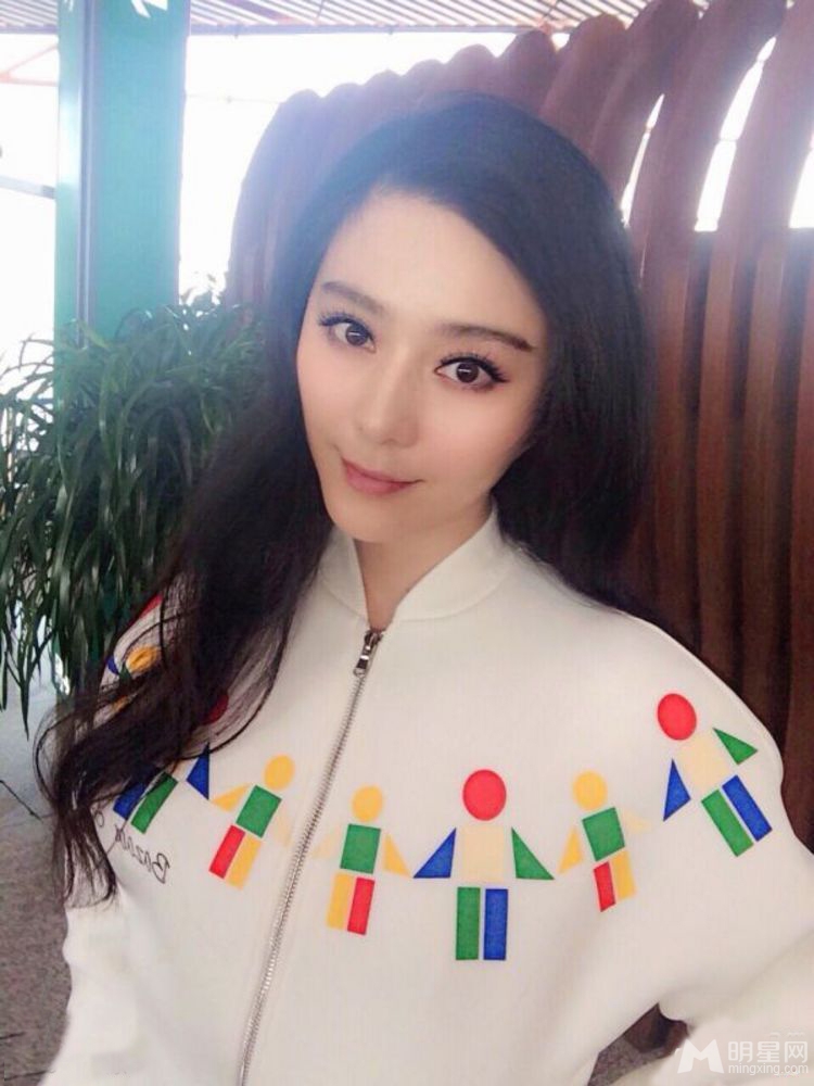 众星晒公益照舒淇谢娜甜美出镜_图-3