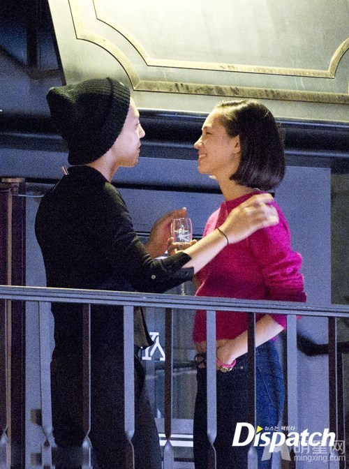 权志龙水原希子约会照曝光亲密调情旁若无人_图-4