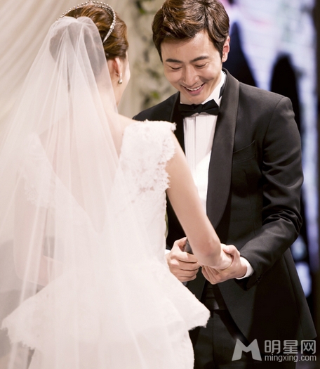 高梓淇蔡琳完婚梦幻婚礼令人向往_图-5