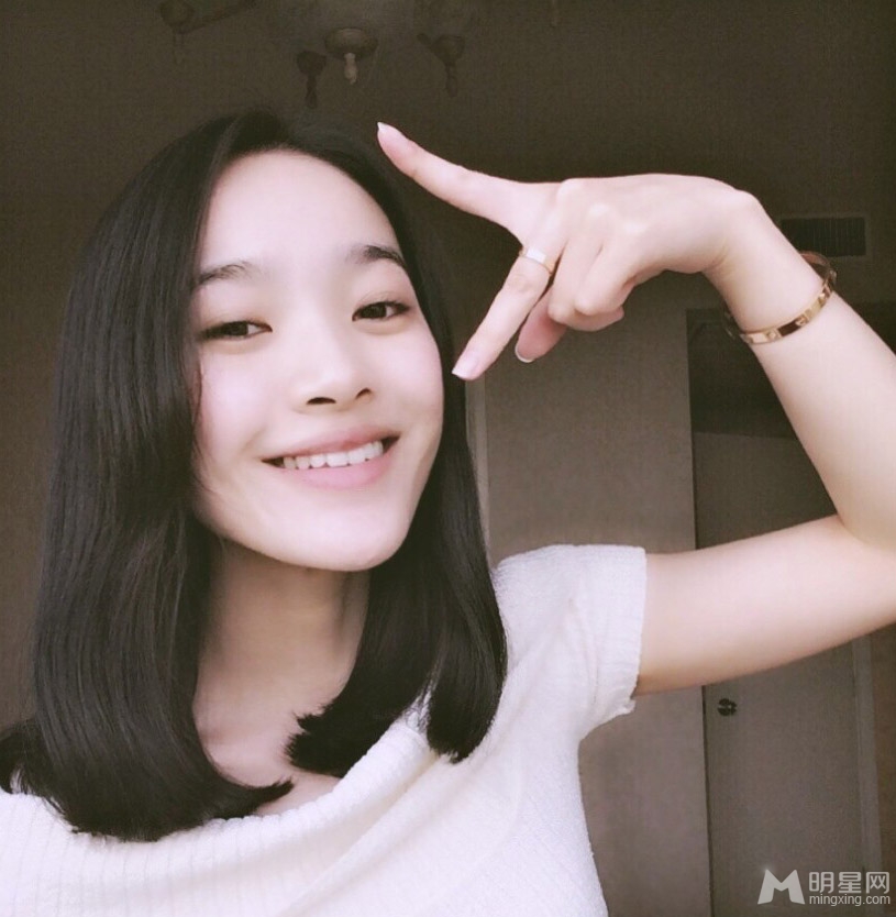 张一山女友私房照曝光靓丽可人获赞_图-10
