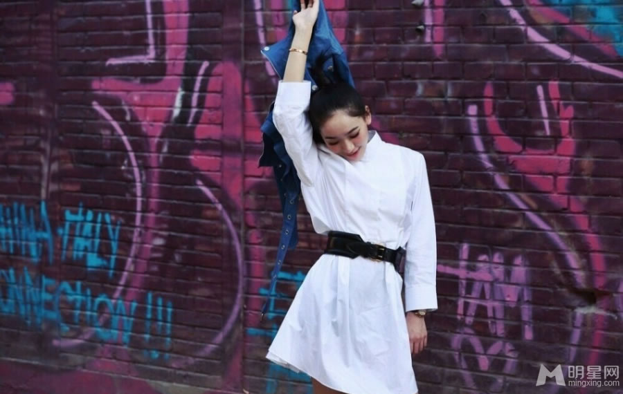 张一山女友私房照曝光靓丽可人获赞_图-1