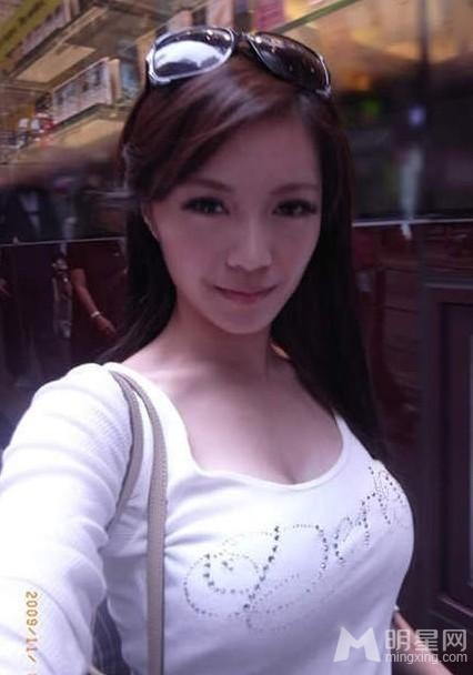 金城武侄女曝性感私房照火辣身姿获赞_图-3
