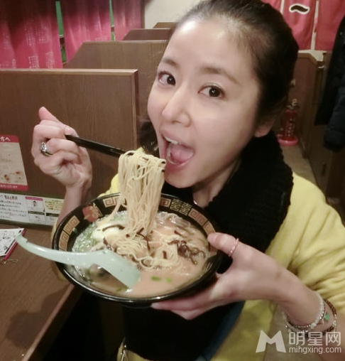 林心如美艳生活照曝光童心未泯欢乐无限_图-4