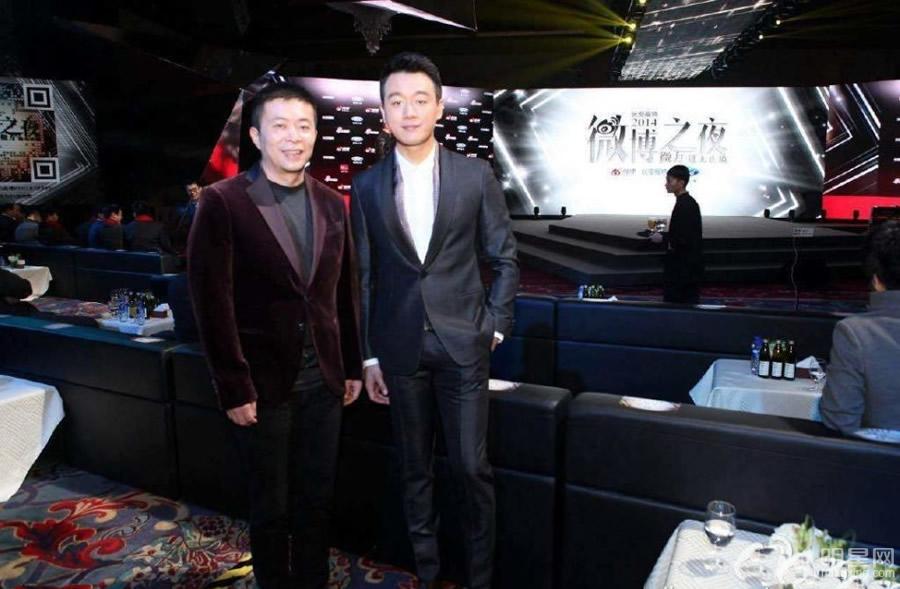 新浪微博之夜明星玩转自拍_图-19