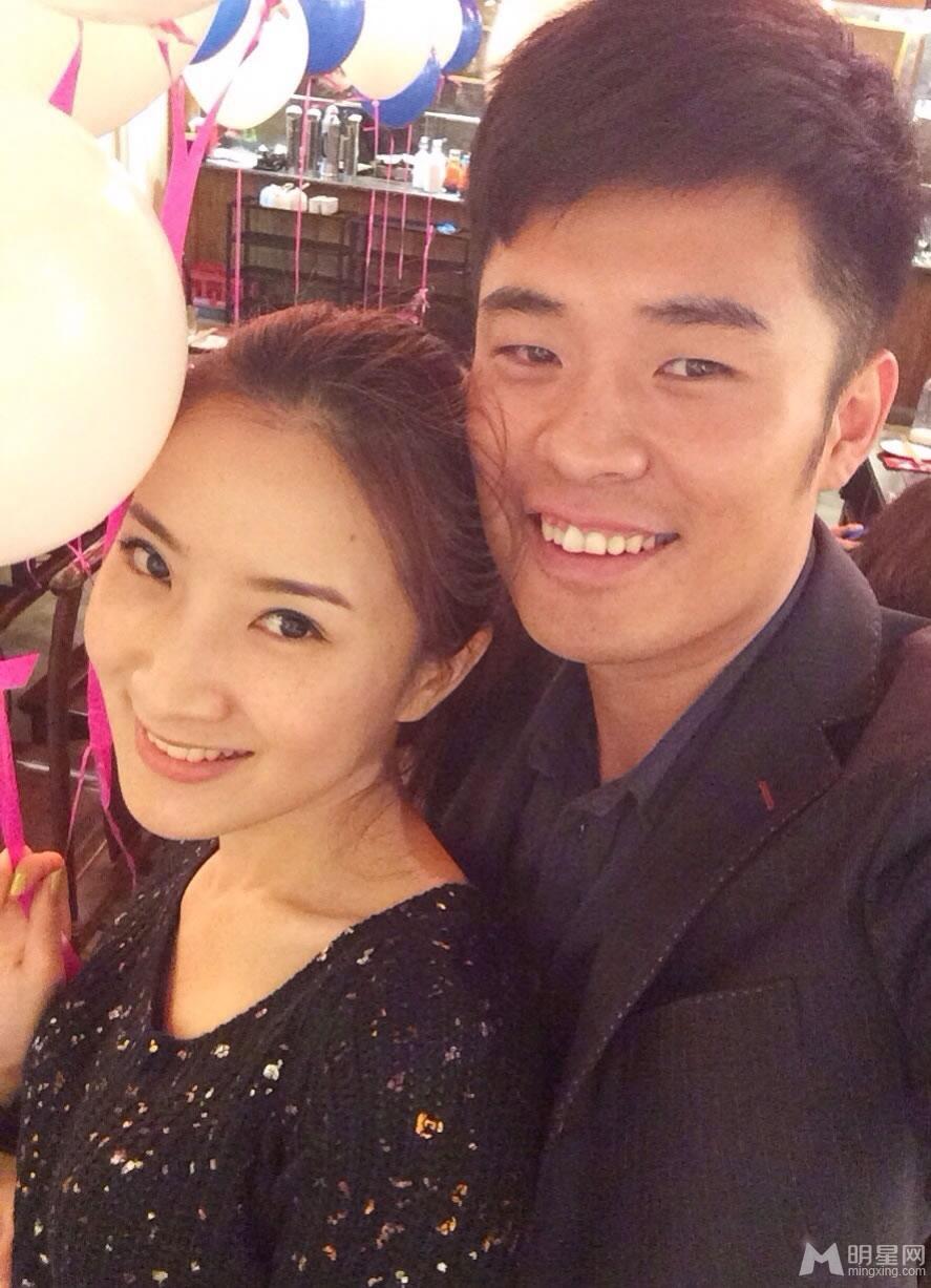 陈赫离婚昔日与前妻甜蜜合照回顾_图-4