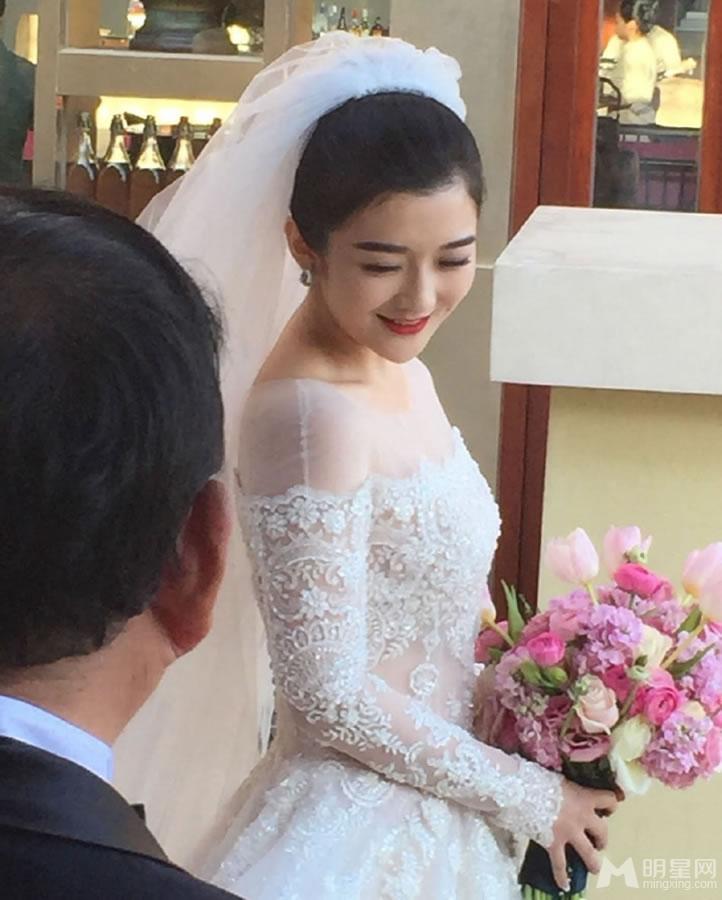 王栎鑫婚礼全套组图快男伴郎团抢镜_图-14