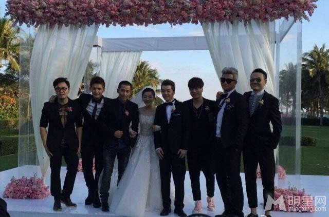 王栎鑫婚礼全套组图快男伴郎团抢镜_图-15