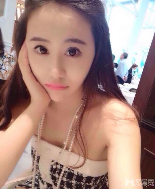 王思聪女友陈漾懿私照曝光大胸锥子脸_图-8