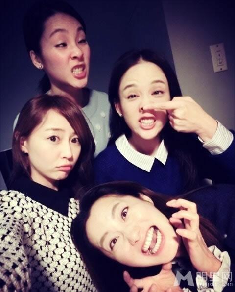昔日女子团体七朵花重聚陈乔恩赖薇如鬼脸可爱_图-3