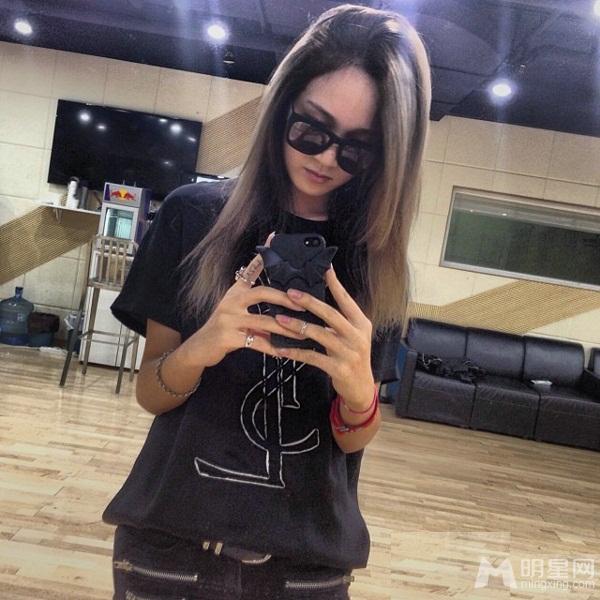 missA孟佳私房生活可爱卖萌照_图-13