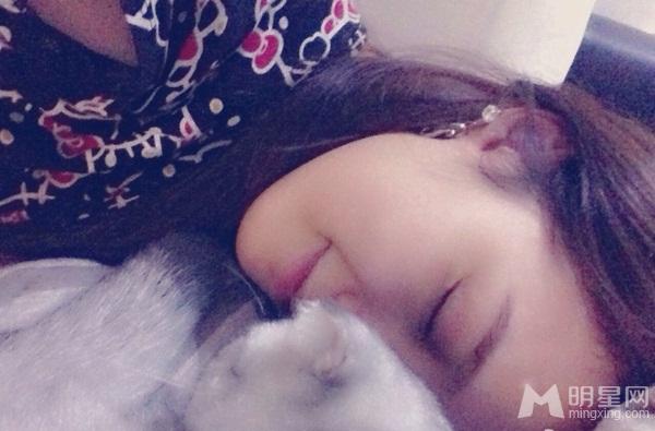 missA孟佳私房生活可爱卖萌照_图-2