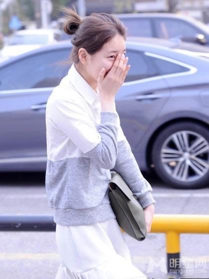 李敏镐女友国民初恋裴秀智素颜无压力美丽依旧_图-7