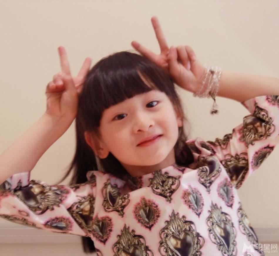 田亮晒女儿森碟生日九连拍激萌小公主_图-17