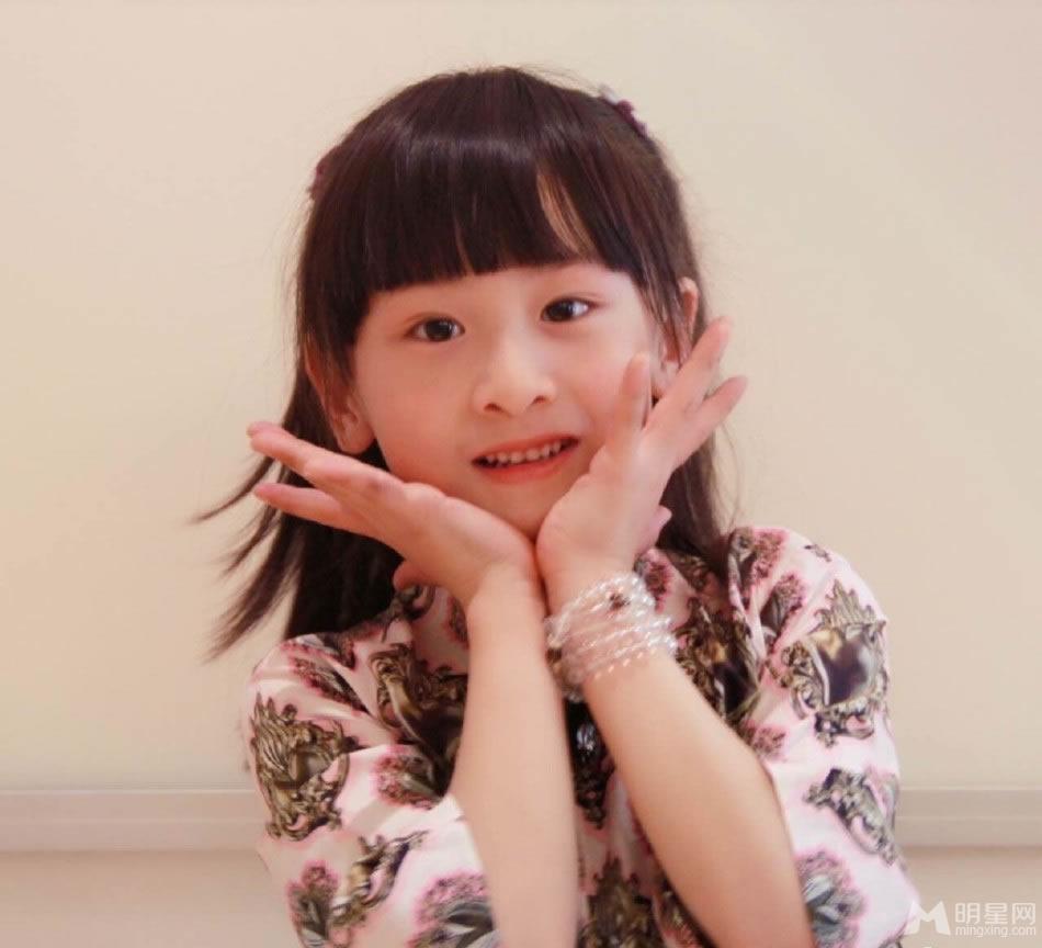 田亮晒女儿森碟生日九连拍激萌小公主_图-13