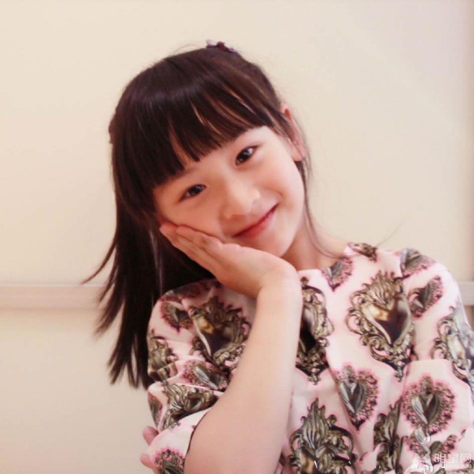 田亮晒女儿森碟生日九连拍激萌小公主_图-6