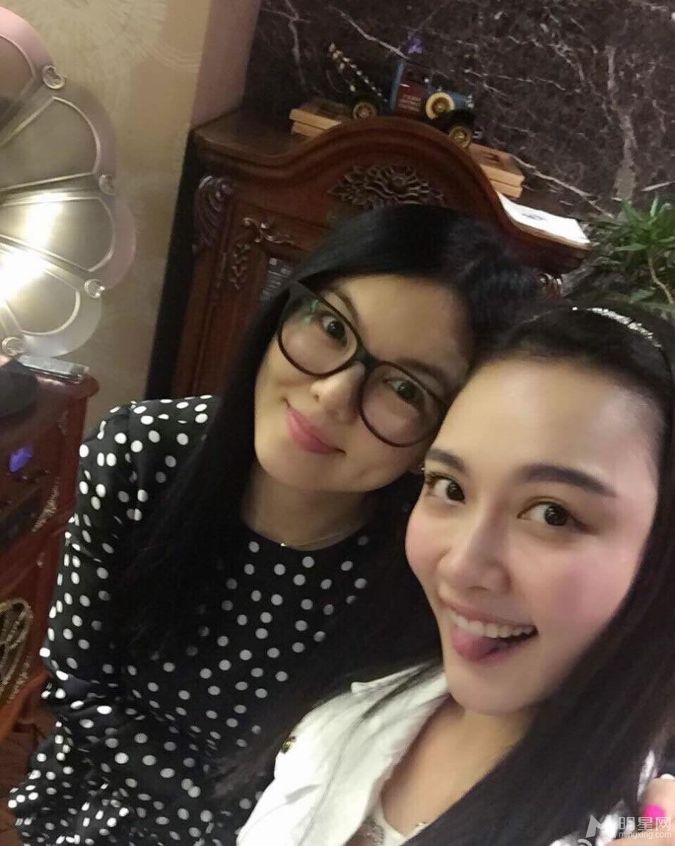 李响为孙骁骁甜蜜庆生袁弘李湘好友助阵_图-4