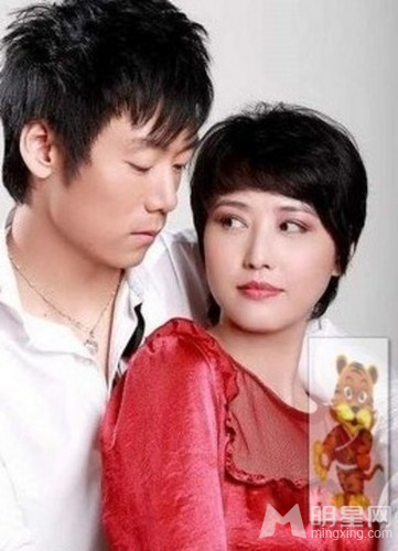 最爱小狼狗！盘点沉溺母子恋的豪放女星_图-5
