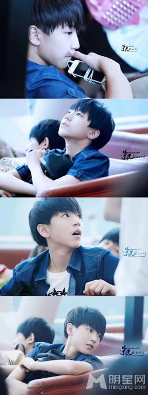 TFBOYS王俊凯牛仔上衣生活照_图-2