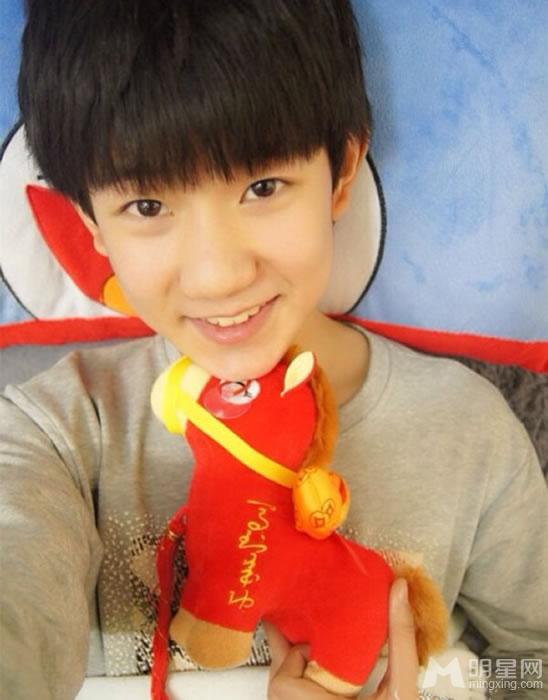 TFBOYS王源2014年生活照集_图-35
