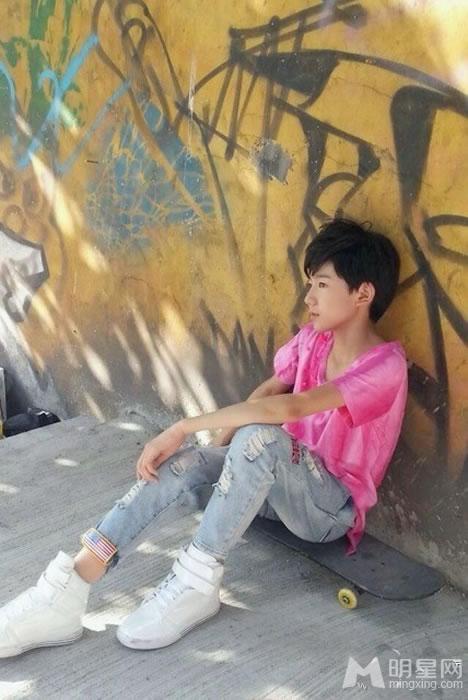 TFBOYS王源2013年上半年生活照集_图-3