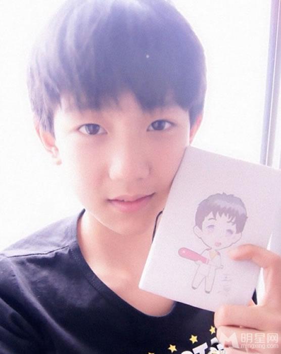 TFBOYS王源2013年上半年生活照集_图-26