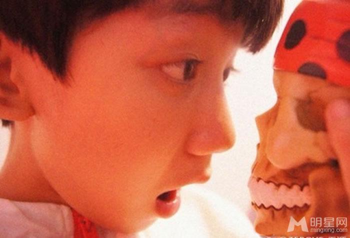 TFBOYS王源2013年下半年可爱卖萌生活照集_图-19
